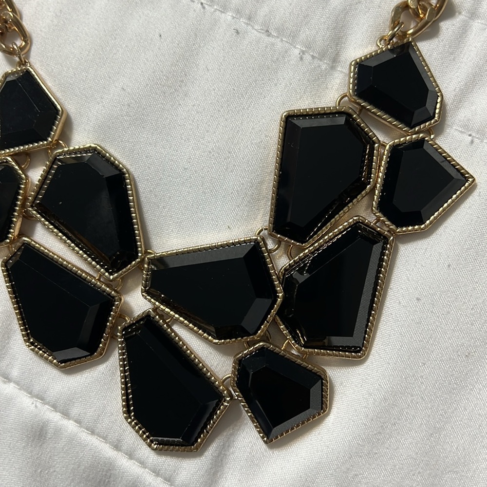 Necklace - Picture 2 of 4